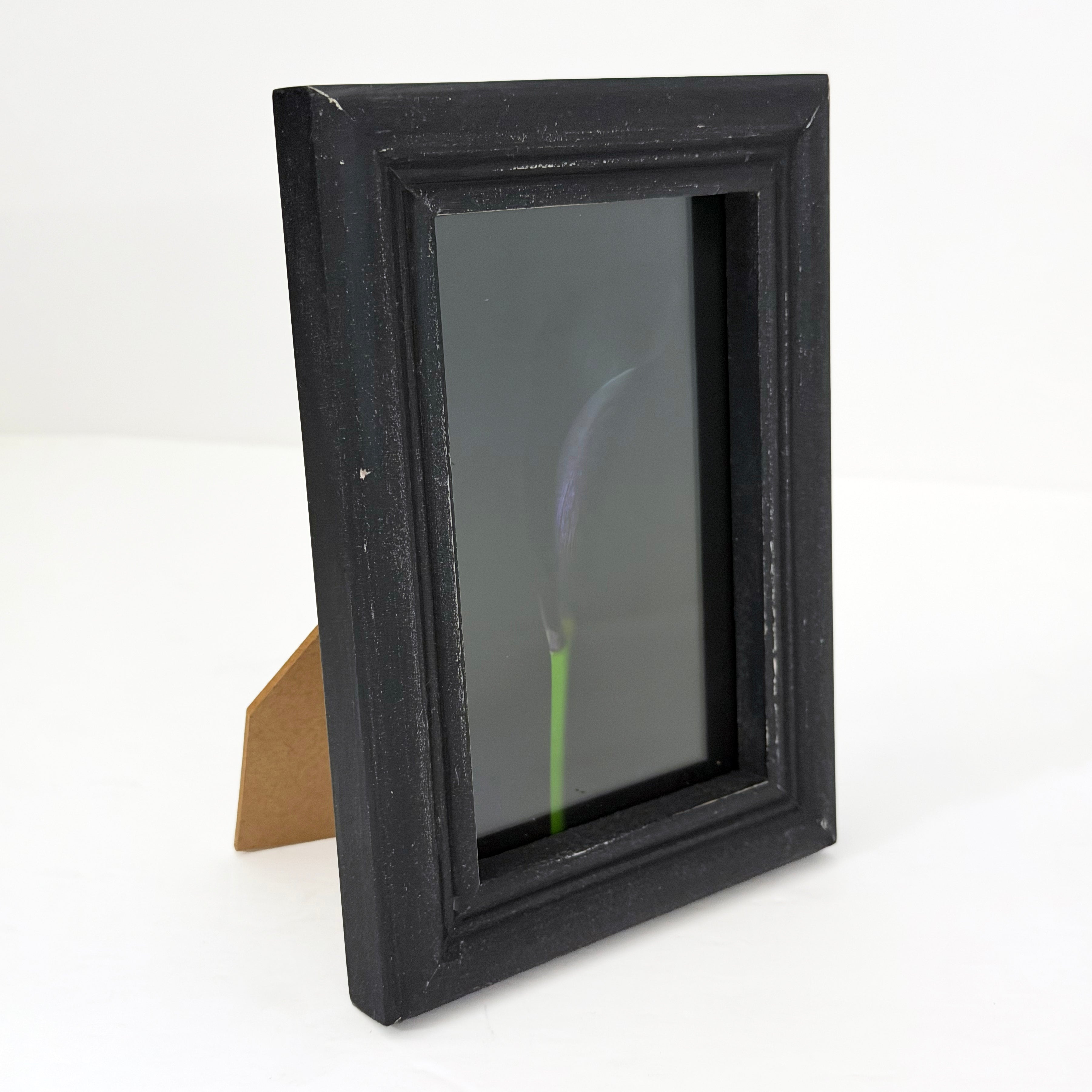 Framed Print Dark Calla Lily Bloom 4x6